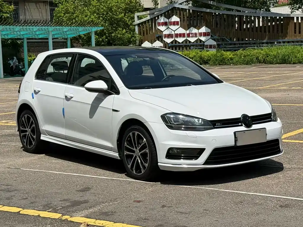 Volkswagen Golf 2017 280TSI AT R-Line