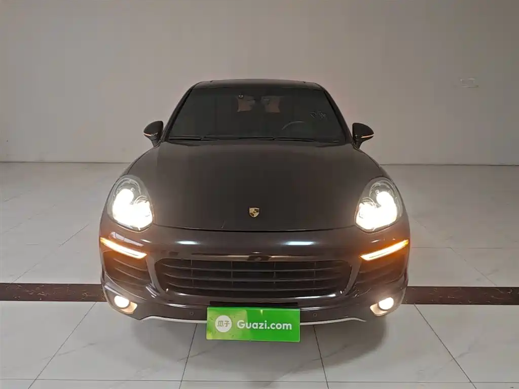 Porsche Cayenne 2016 Cayenne Platinum Edition 3.0T