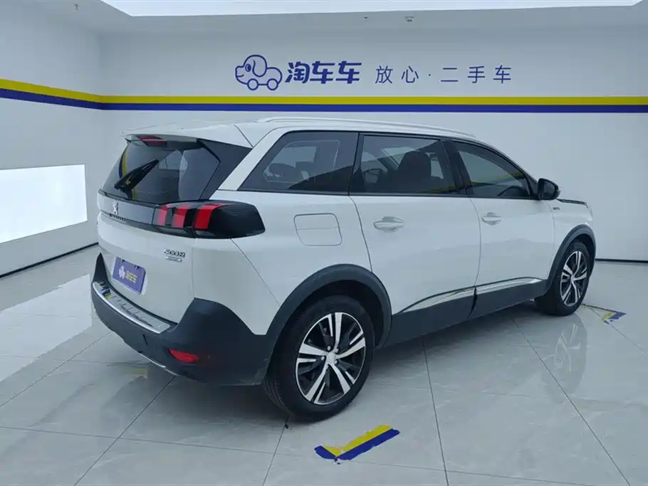 Peugeot 5008 350THP 7 seats Elite Edition, фото 3