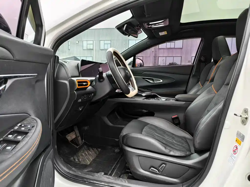 Changan UNI-T — миниатюра 4