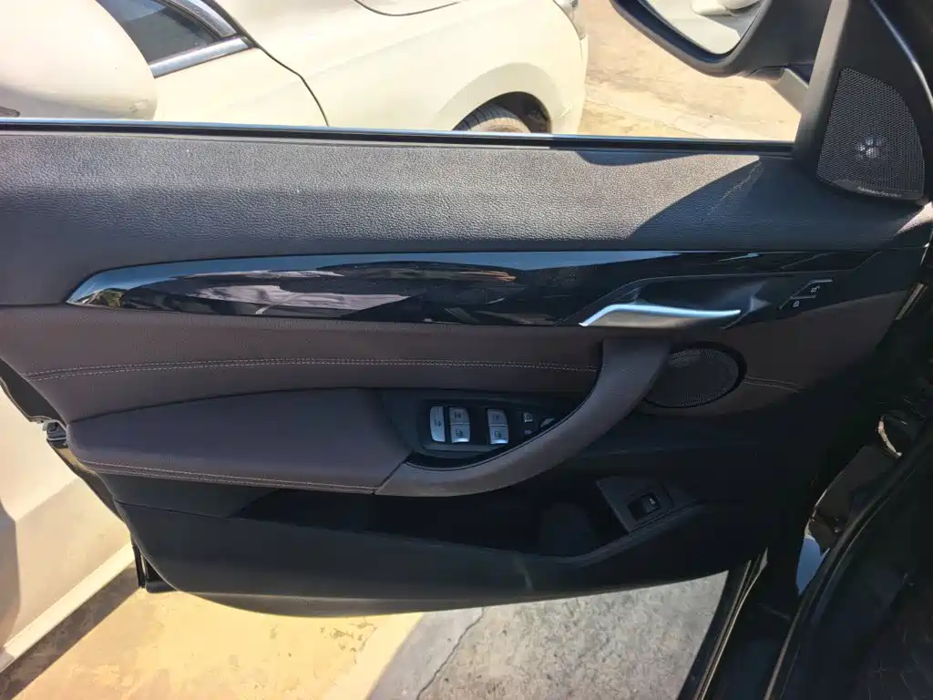 BMW X1 — миниатюра 6