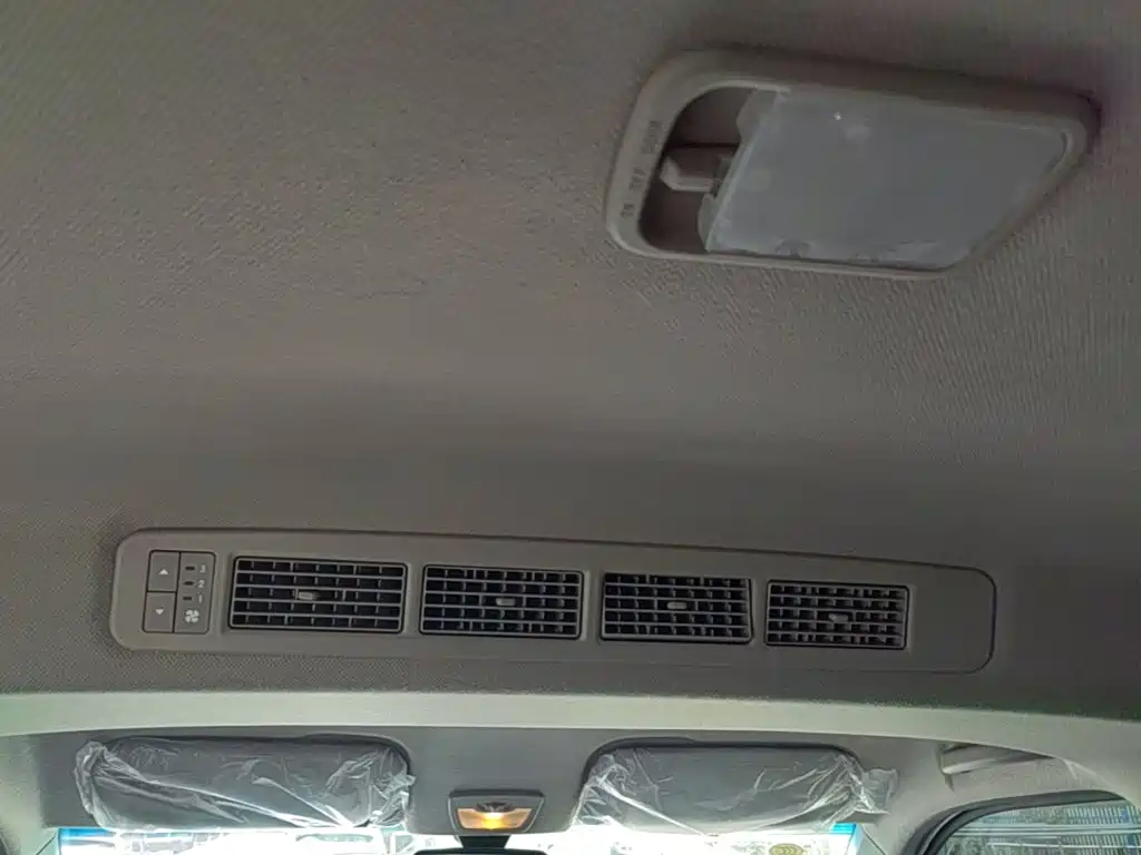 Wuling Hongguang PLUS — миниатюра 18