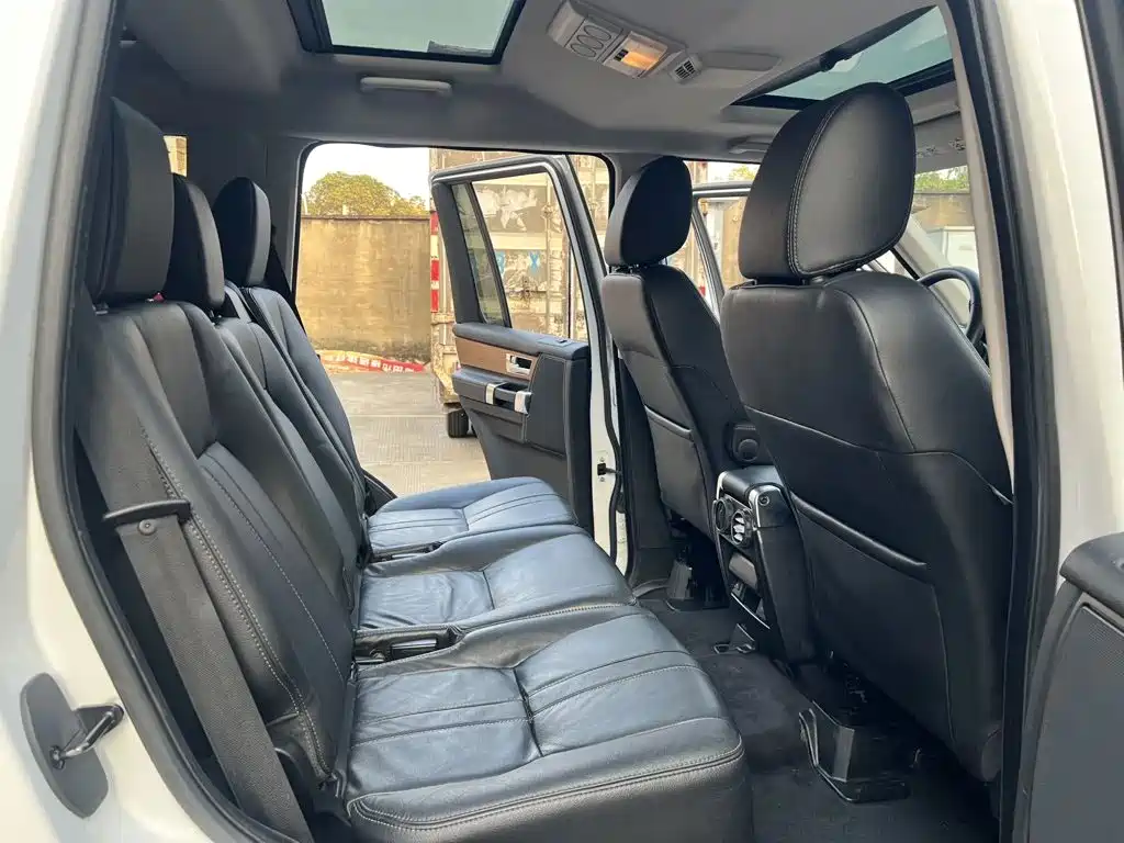 Land Rover Discovery — миниатюра 23