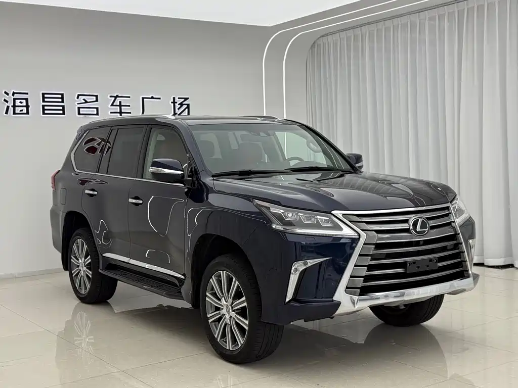 Lexus LX 2017 570 Luxury
