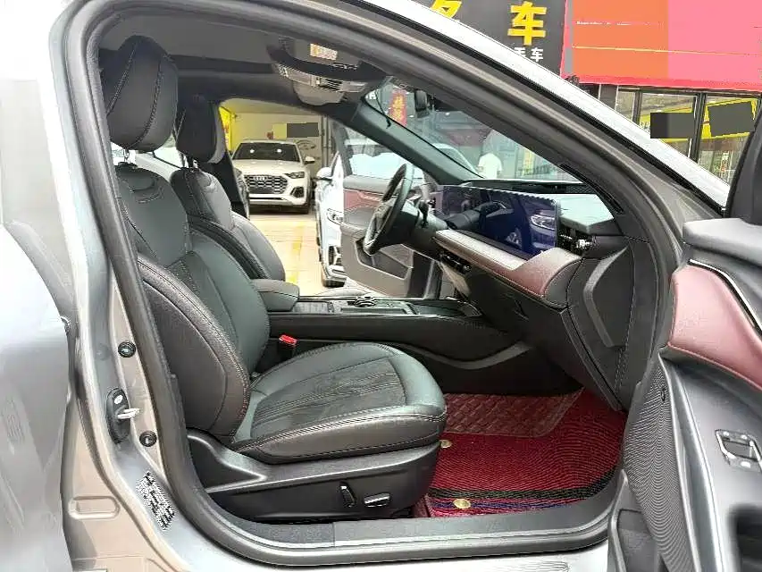 Ford Mondeo — миниатюра 8