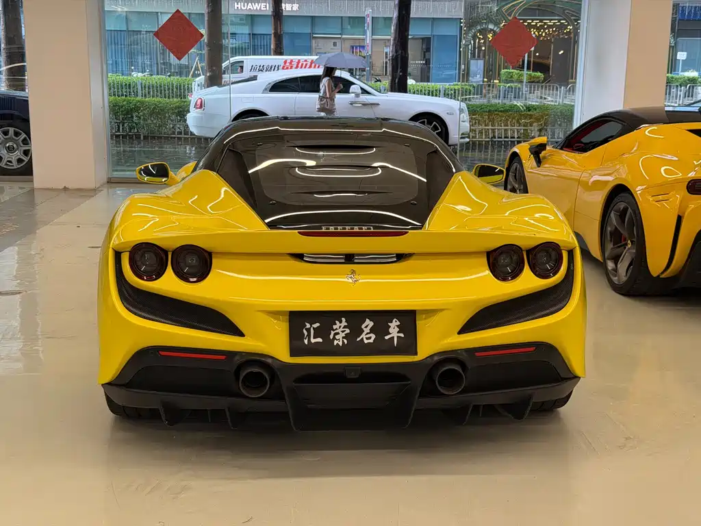 Ferrari F8 — миниатюра 13