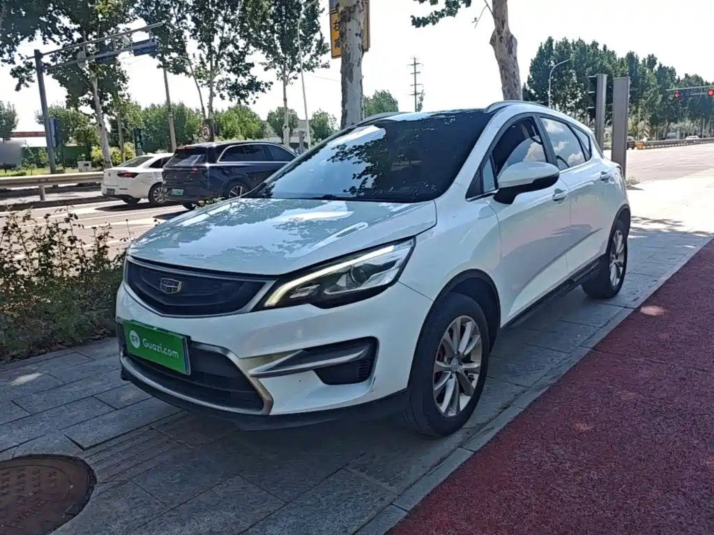 2019 Geely Emgrand GS - zdjęcie 1 z 25