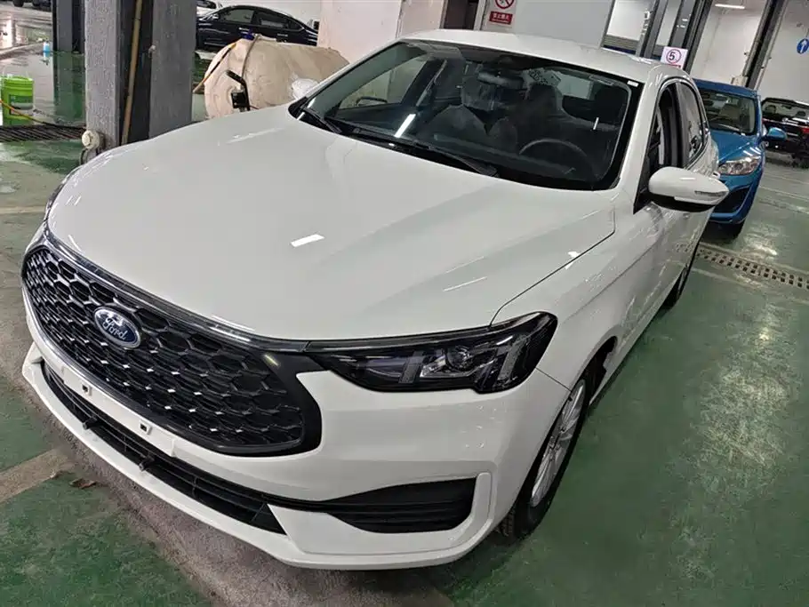 Ford Escort 2022