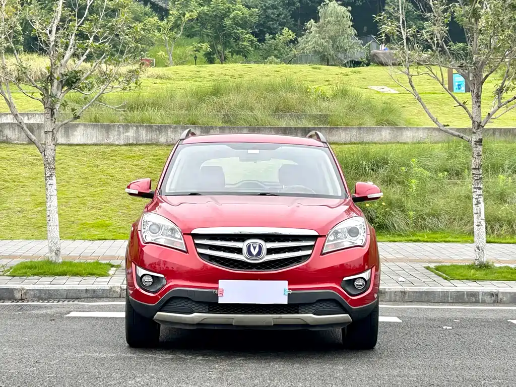 Changan CS35 — миниатюра 2