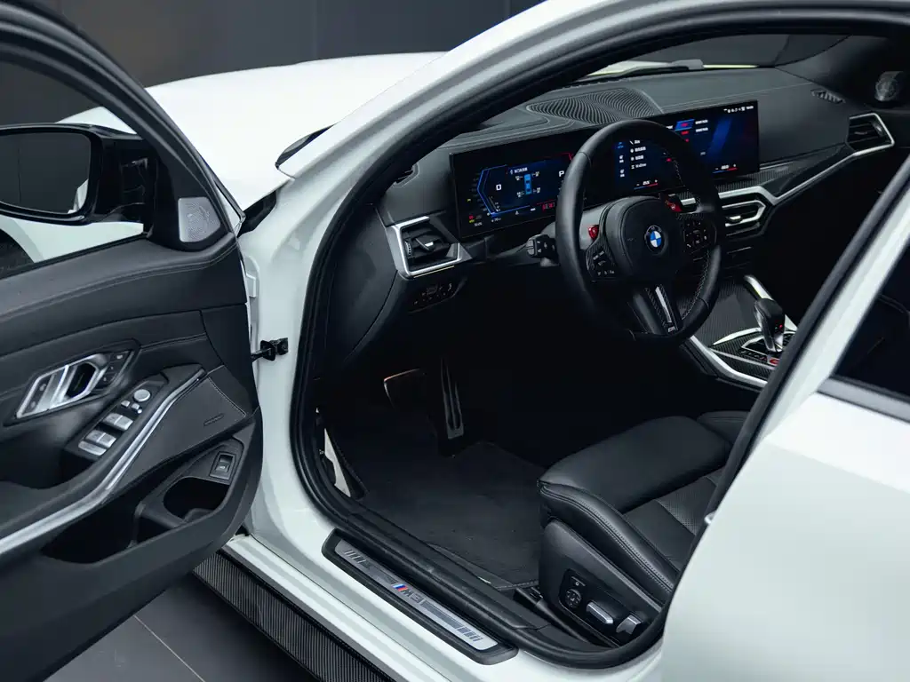 BMW M3 — миниатюра 13
