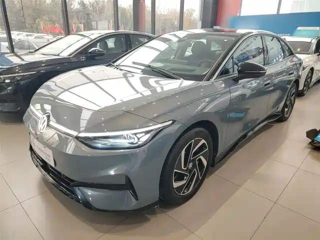 VOLKSWAGEN ID.7 VIZZION 2024