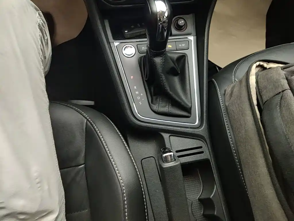 Volkswagen Lavida — миниатюра 14