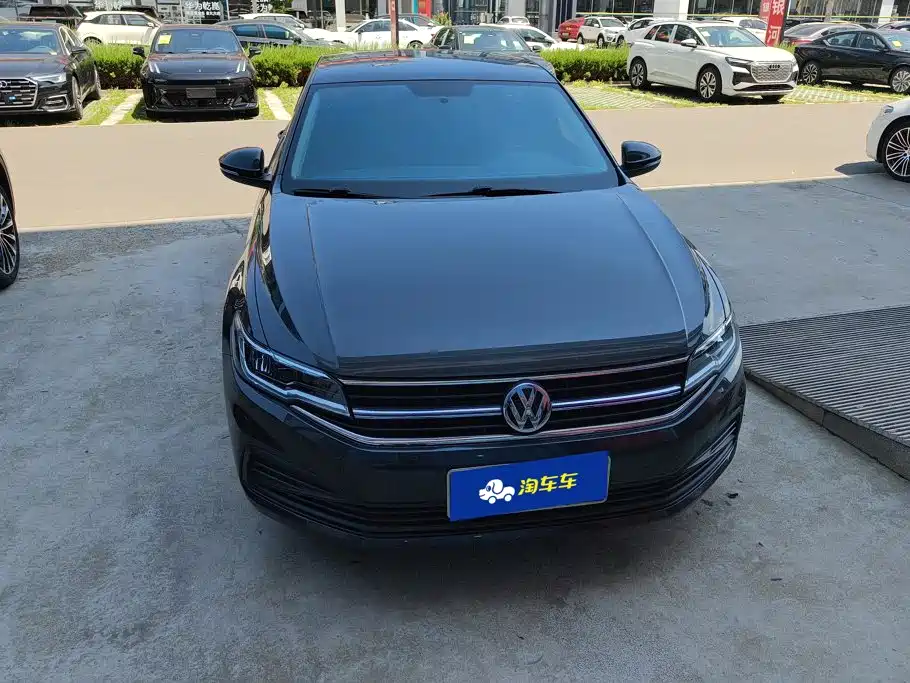 Volkswagen Bora — миниатюра 2