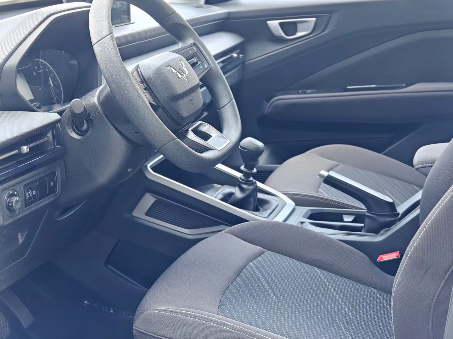 Wuling Xingchi — миниатюра 7