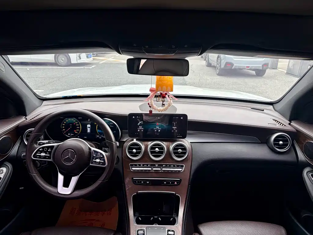 Mercedes-Benz GLC — миниатюра 4