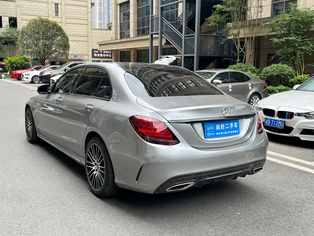 Mercedes-Benz C-Class — миниатюра 6