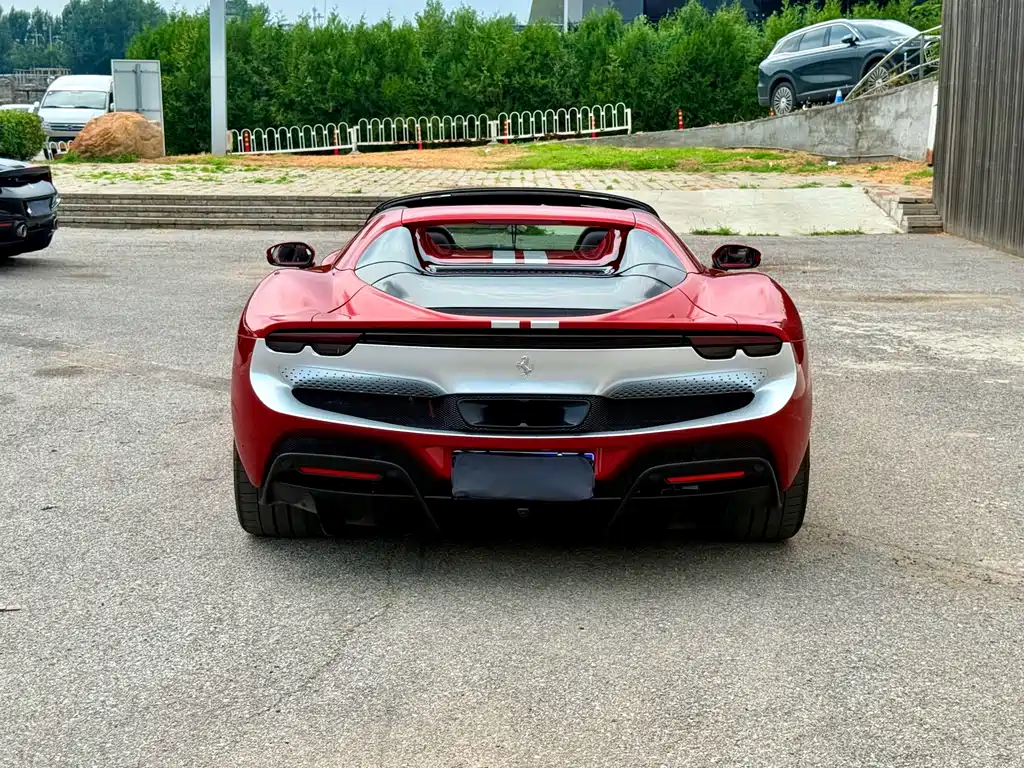 Ferrari 296 — миниатюра 9