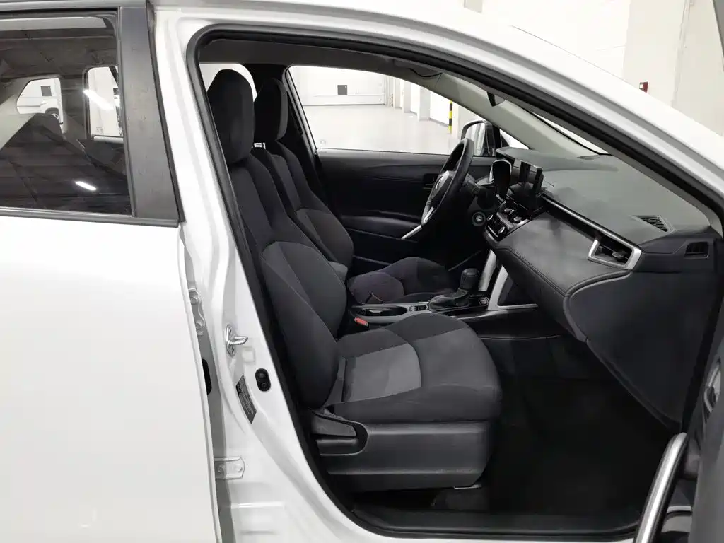 Toyota Frontlander — миниатюра 23