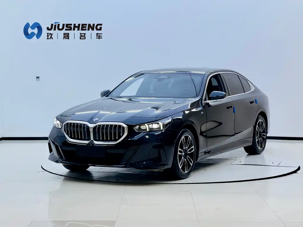 BMW 5 Series 2025