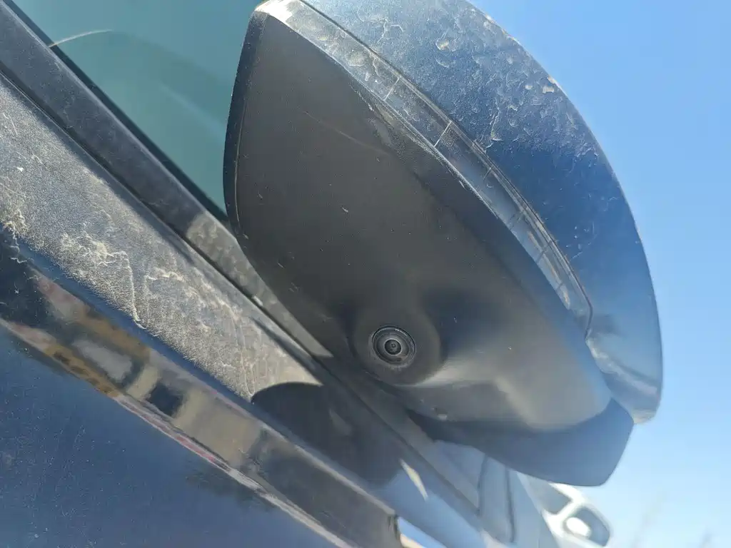 DONGFENG YI HYUN MAX