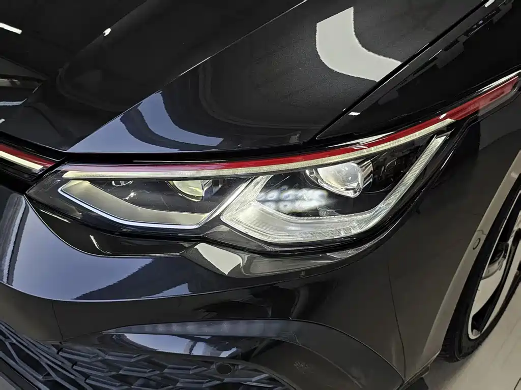 Volkswagen Golf GTI — миниатюра 4