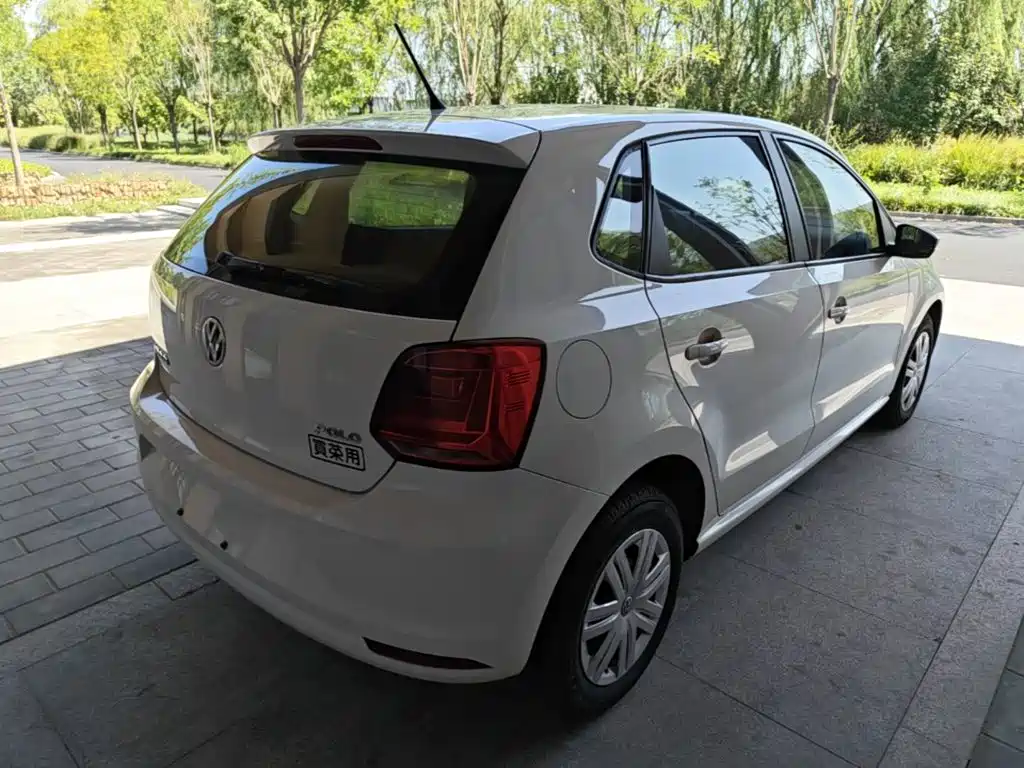 Volkswagen Polo — миниатюра 7