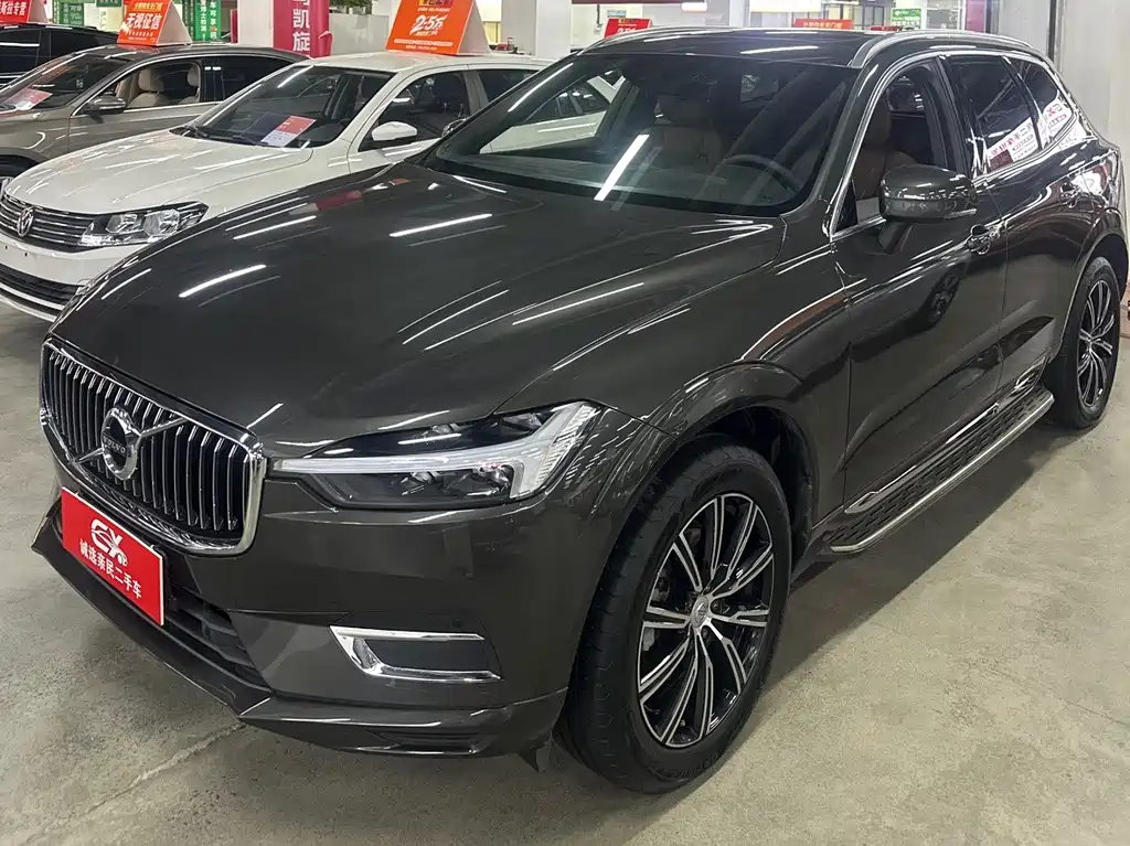 Volvo XC60 2021