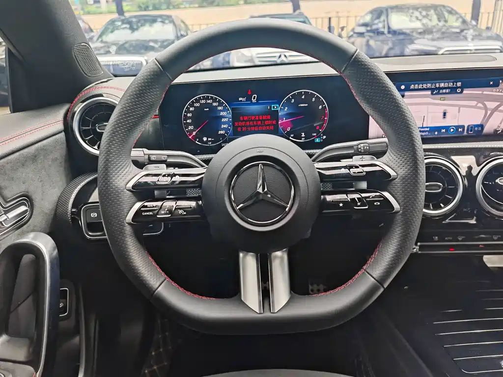 Mercedes-Benz CLA (Import) — миниатюра 9