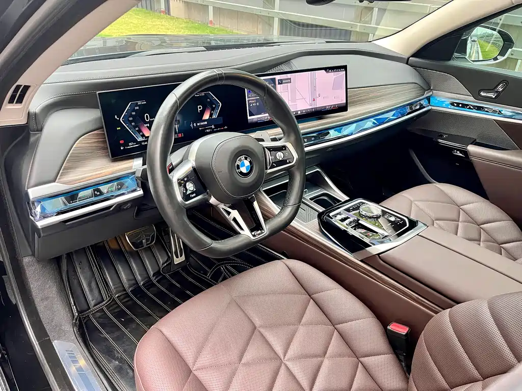 BMW 7 Series 7 2023 735Li M Sport