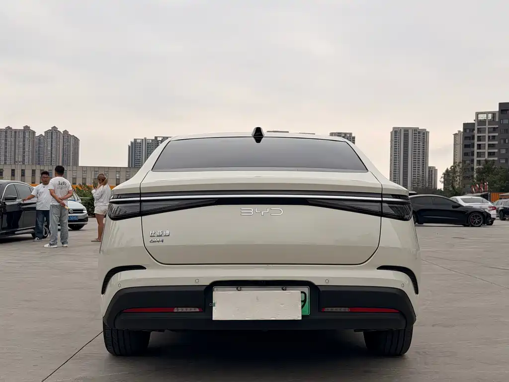 BYD Seal 07 DM-i — миниатюра 5