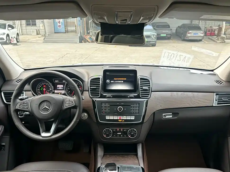 Mercedes-Benz GLE 2017 GLE 320 4MATIC Luxury