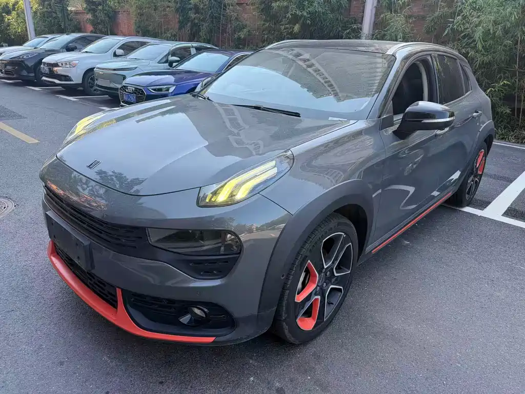 2021 Lynk & Co 02 - zdjęcie 1 z 8