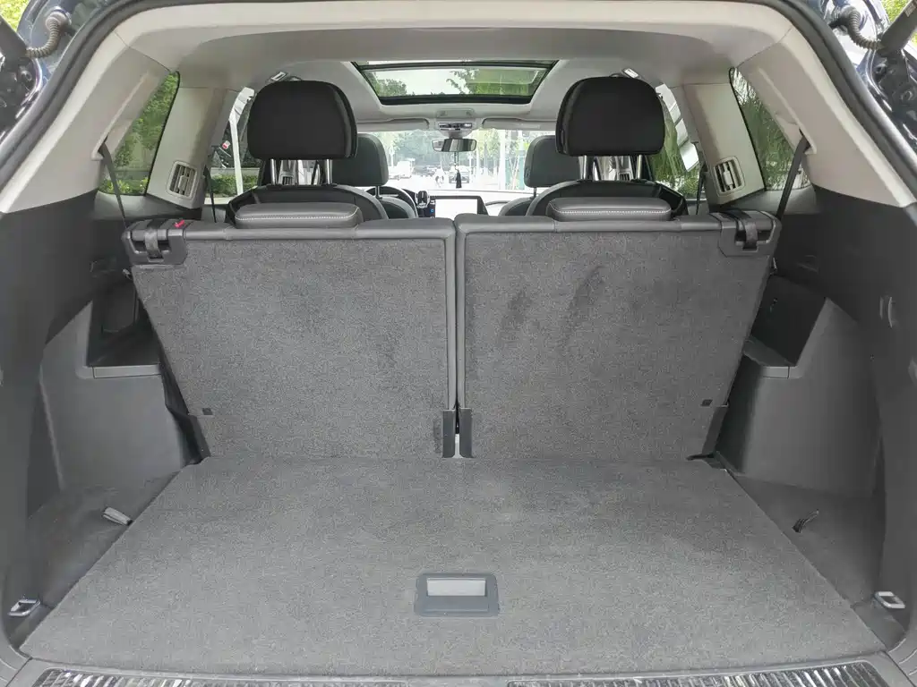 Volkswagen Talagon — миниатюра 20