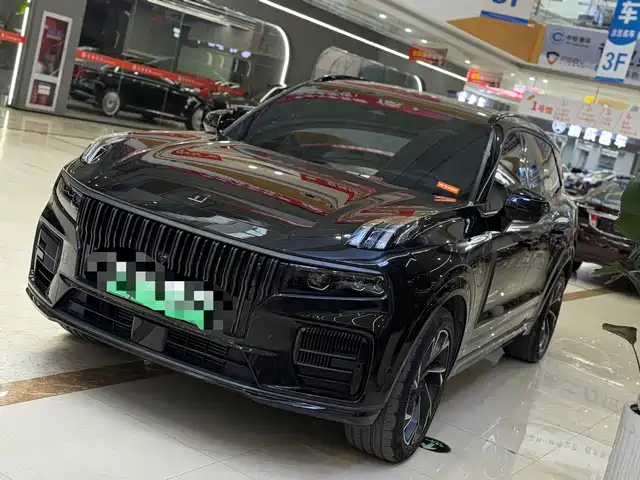 2023 Lynk & Co 09