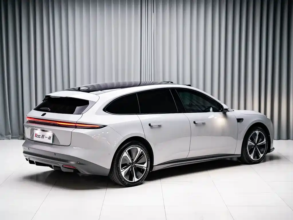 NIO ET5T — миниатюра 5