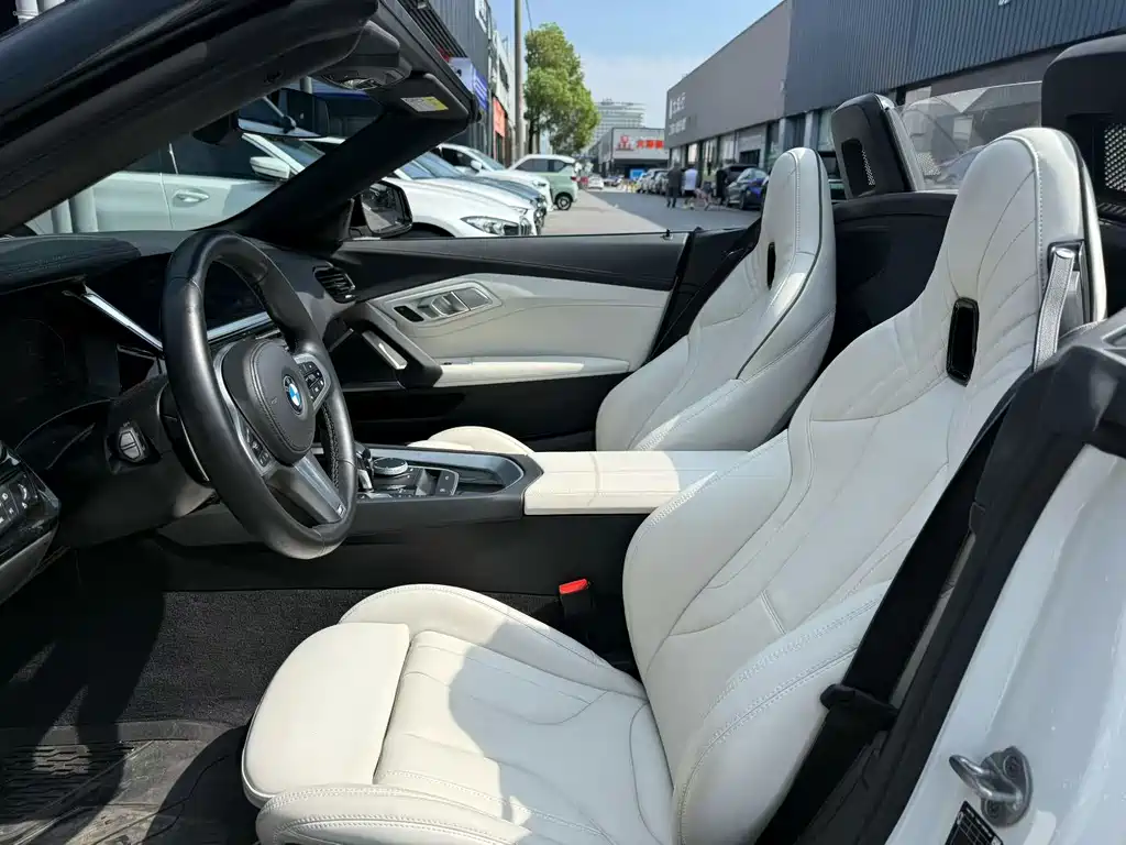 BMW Z4 — миниатюра 6