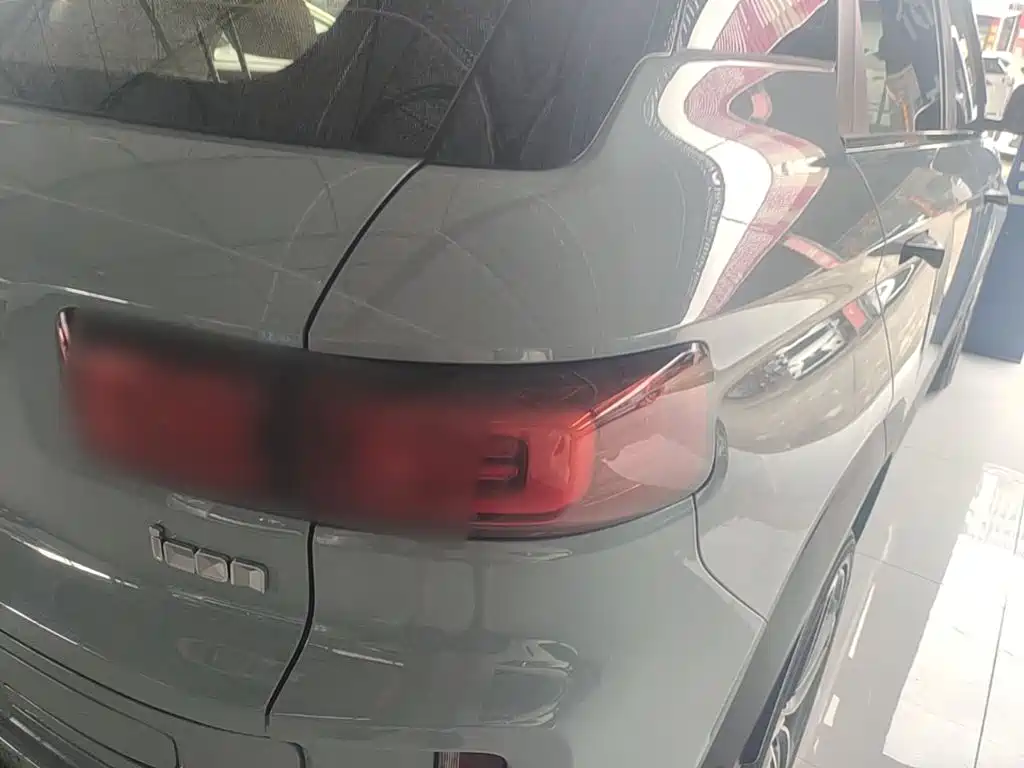 Geely Icon — миниатюра 8