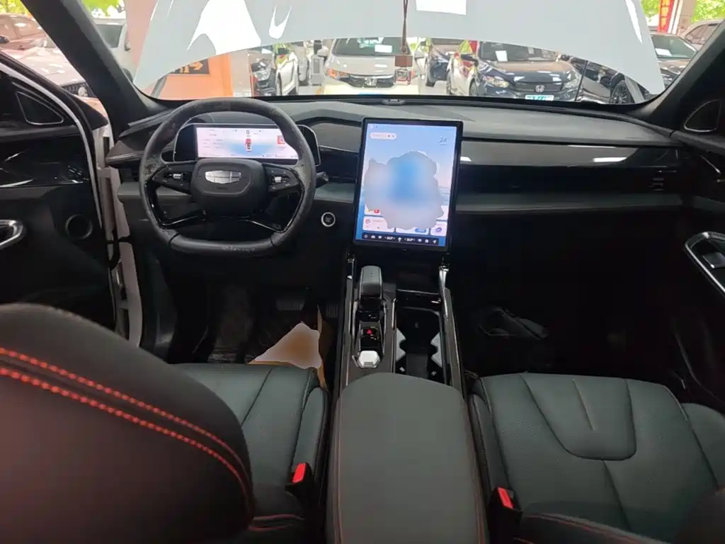 Geely Boyue — миниатюра 10