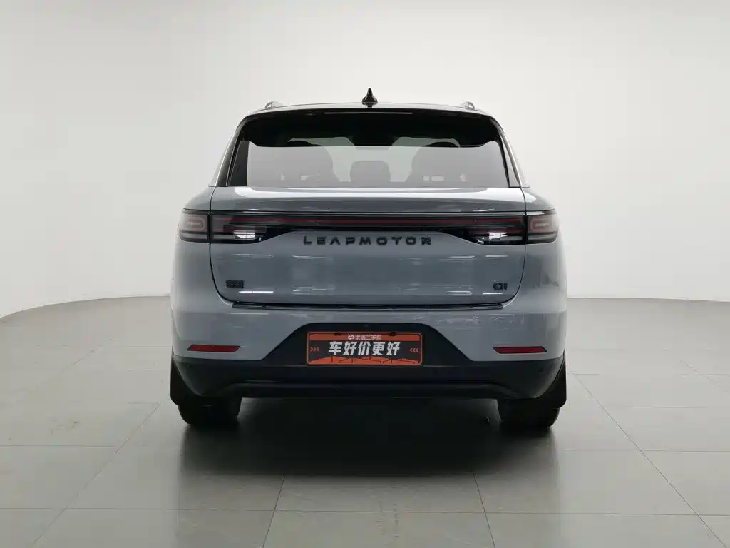 Leapmotor Leapmotor C11 — миниатюра 4