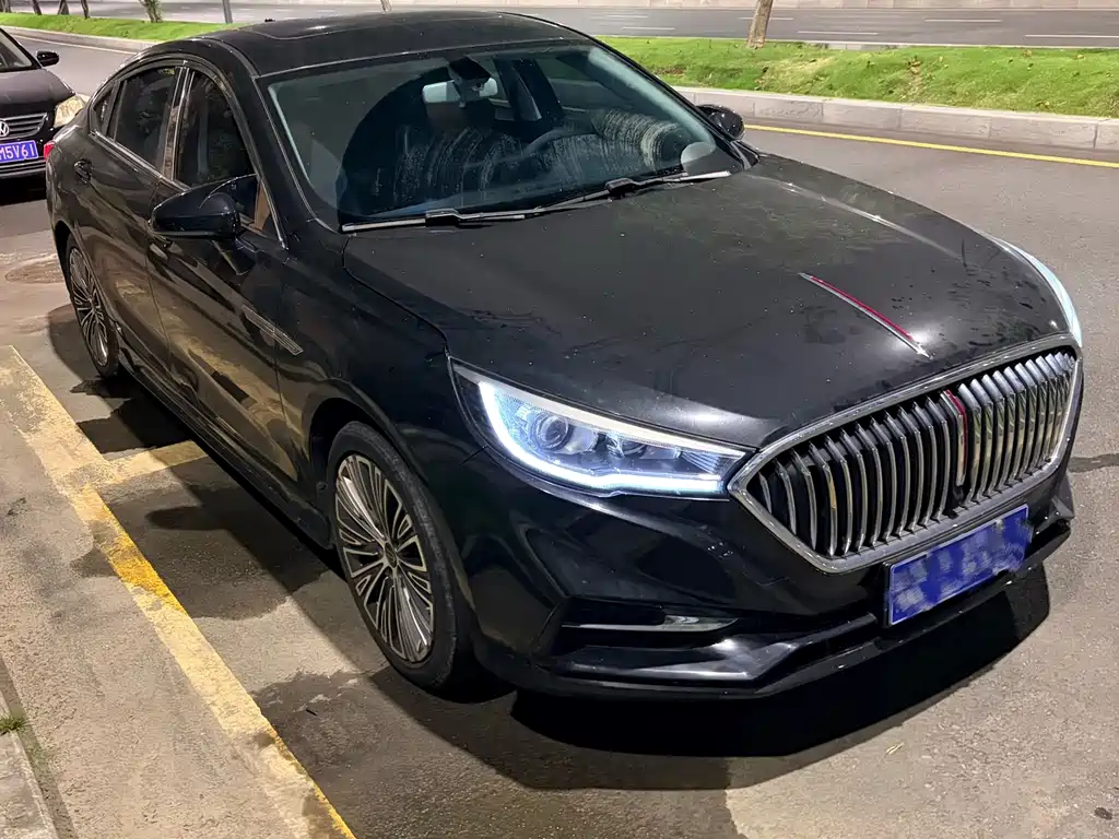 Hongqi Hongqi H5 — миниатюра 3