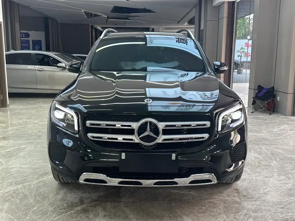 Mercedes-Benz GLB 2023 GLB 220