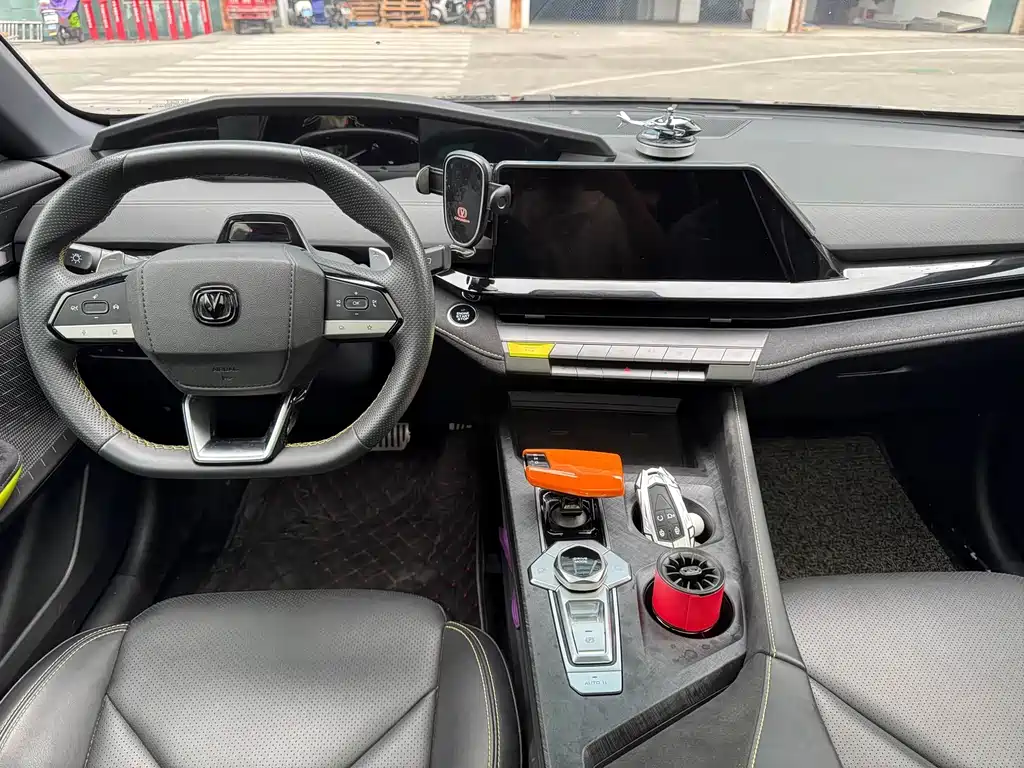 Changan UNI-V — миниатюра 5