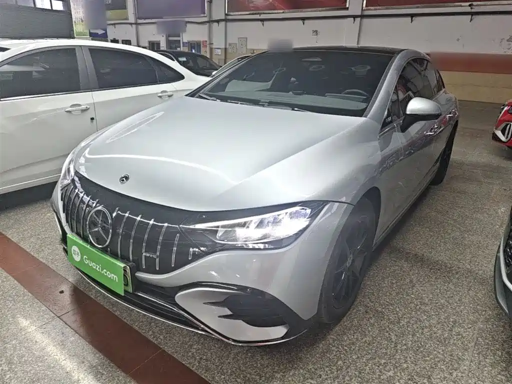 Mercedes-Benz EQE 2024