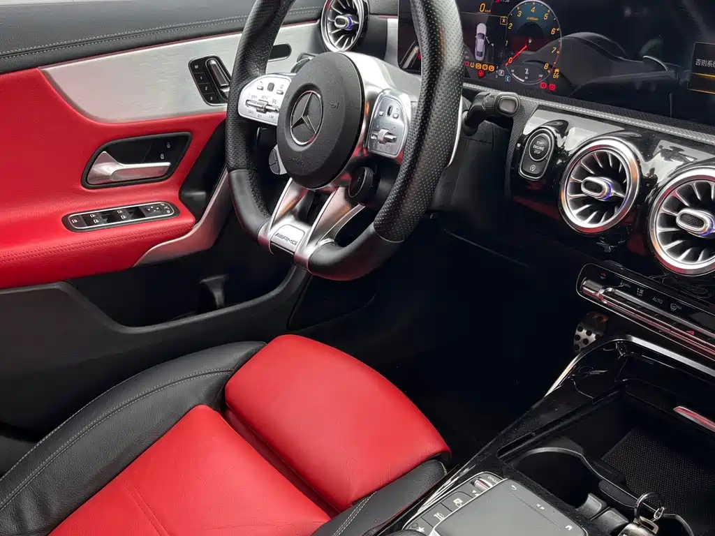 Mercedes-Benz CLA AMG — миниатюра 6