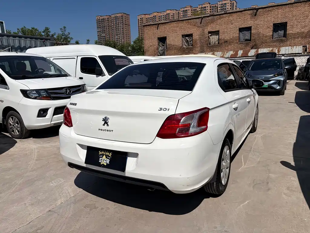 Peugeot 301 — миниатюра 3