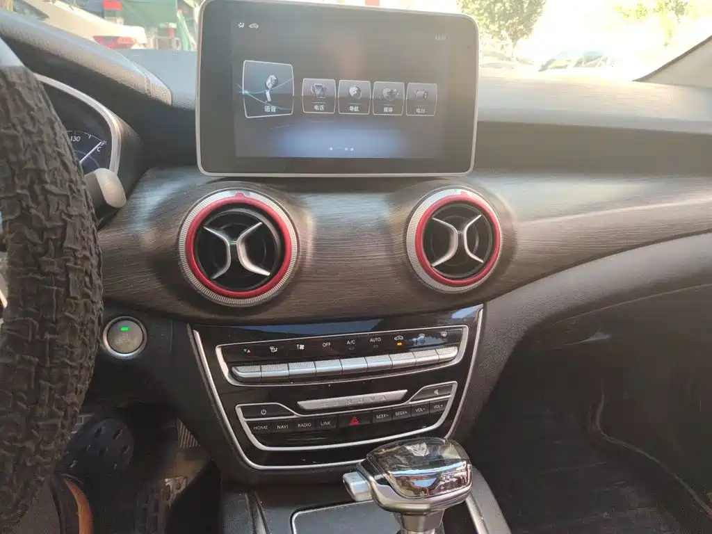 BAIC Senova D50 — миниатюра 9