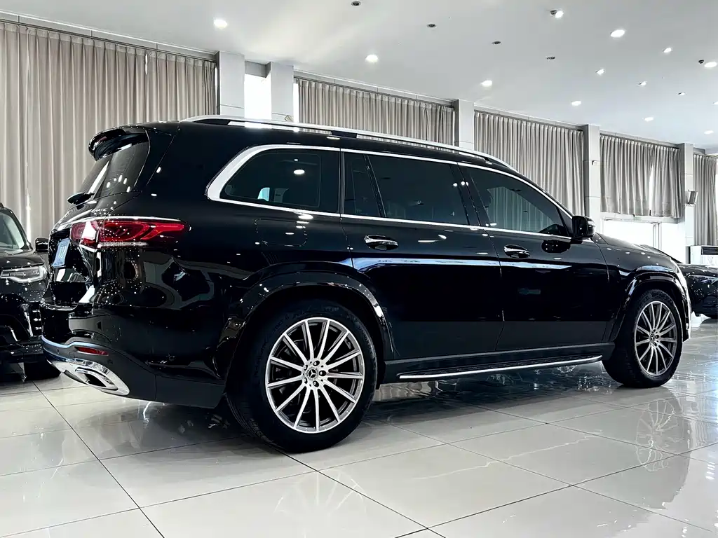 Mercedes-Benz GLS — миниатюра 4