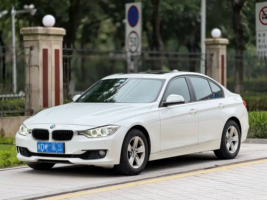 BMW 3 Series 2015