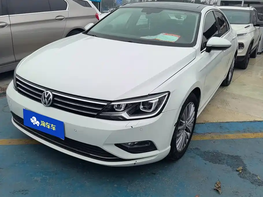 Volkswagen Lamando 2015