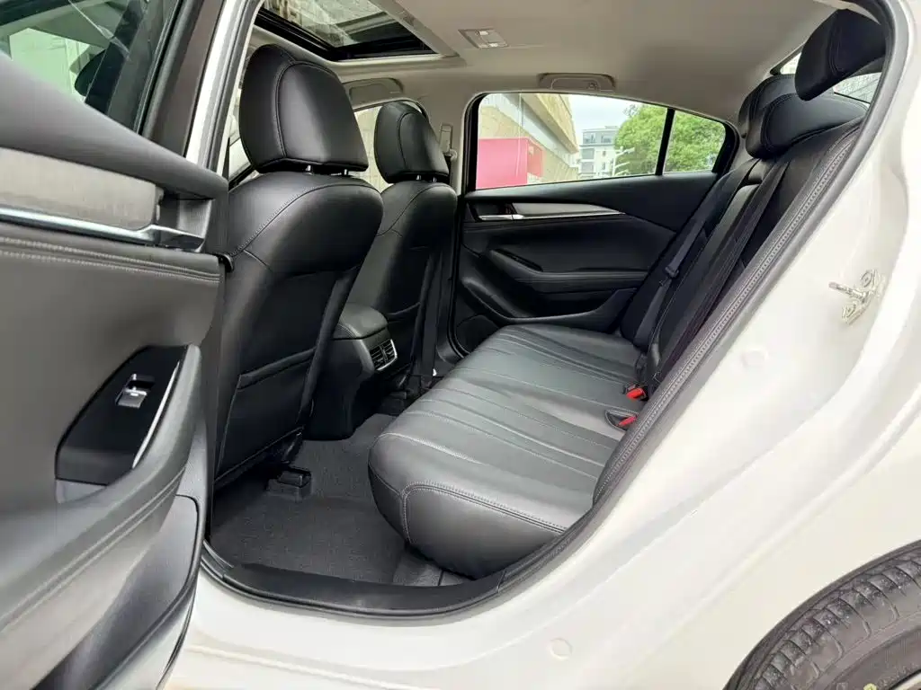 Mazda Atenza — миниатюра 13